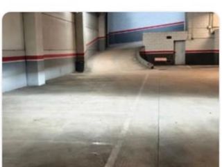 Autoparkplatz in Crta de rubí  220