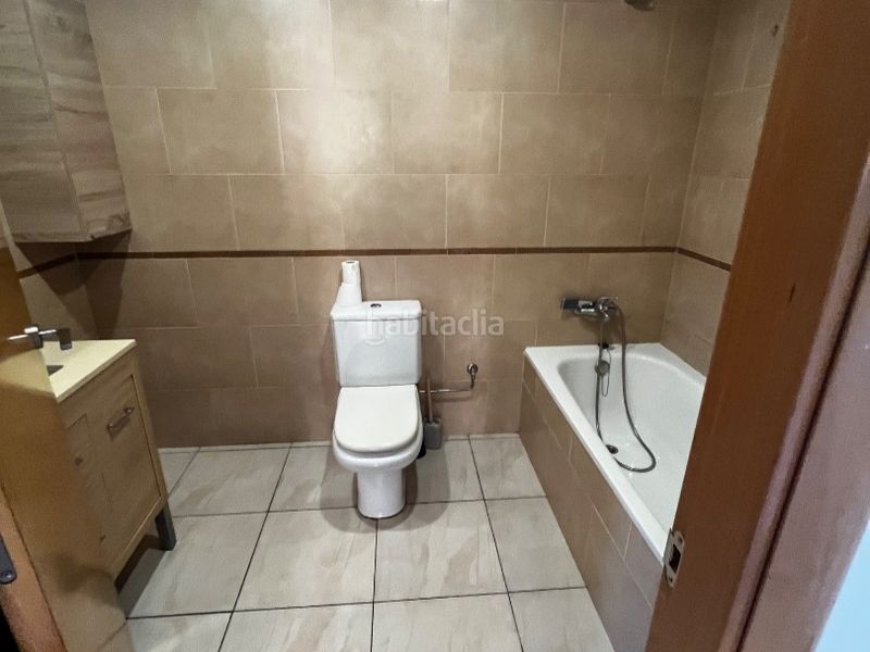 Foto f66db8be-2e56-4bc9-b47d-65cf77da24ea. Pis a sac 5 a Tona