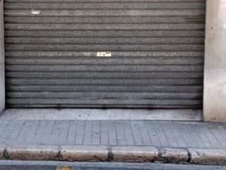 Lloguer Local Comercial a Carrer sant antoni 37. Local comercial centro figueres