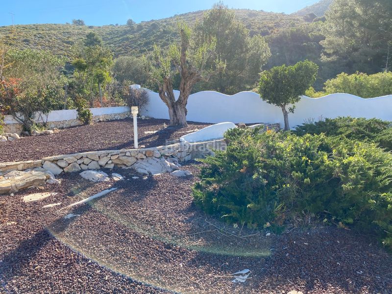 Foto 20a7ee97-2477-4b44-a149-fb9cac07cbd5. Alquiler chalet en calle puerto lumbreras 2 a 400 metros de la playa del portet, puede ir dando un paseo en Moraira