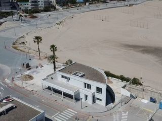 Miete Geschäftsraum in Passeig de miramar 155. Oportunidad única: edificio singular en el puerto deportivo de t