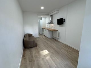 Lloguer Estudi a Tarragona  2. Estudio a estrenar