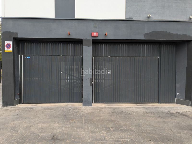 Foto a68fbc5f-b08f-4c31-9647-e3fd9f2fab06. Aparcament cotxe a suïssa 7 a La Punta Valencia