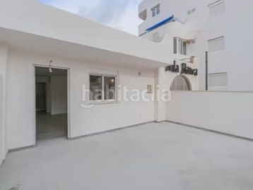 Foto 4ff2faf8-6428-43e8-9f7c-3ca3359bcdef. Piccolo appartamento in carrer punta ballena 13 in Calvià