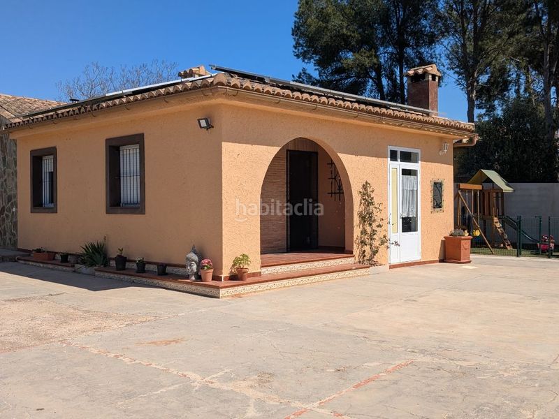 Foto 2dedca9d-758a-429f-b868-da8f2eb123dc. Xalet a calle venezuela 3 a Los Pinares-La Masia Bétera