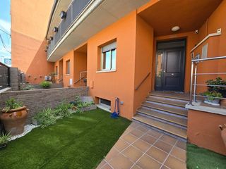 Casa a Carrer de sant gregori 123. Magnifica casa adosada para entrar a vivir