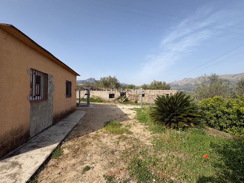 Foto 68bc6c0b-1853-4463-9b87-641809843221. Masia a camí dels plans 90 a Orba