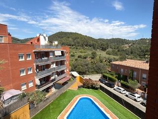 Pis a Dosctors lluis barraquer 13. Ático 113 m² + 100 m² de terraza privativa · piscina · parking ·