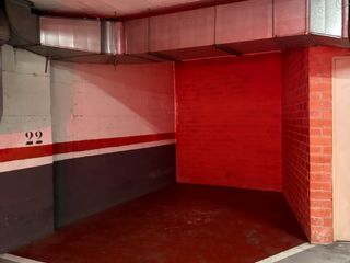 Lloguer Aparcament cotxe a Aragó 47. Alquiler plaza para coche grande