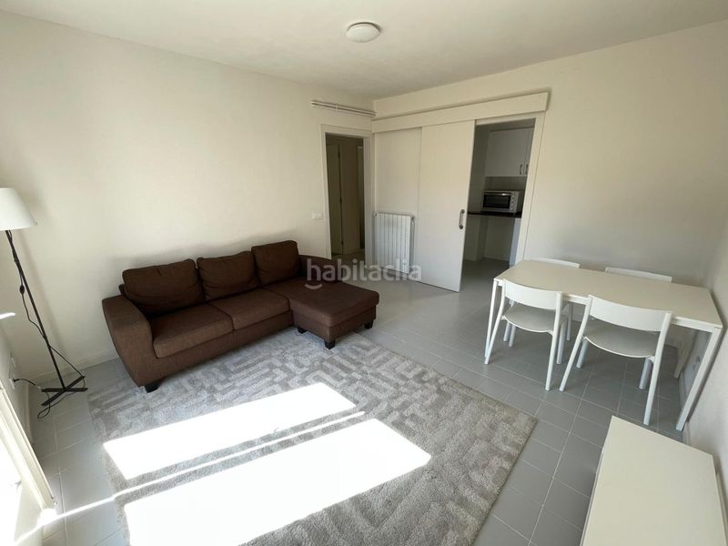 Foto 5cbed8dd-320b-41a3-a109-5497b5110eab. Pis a calle antic roca 23 a Eixample Sud-Migdia Girona