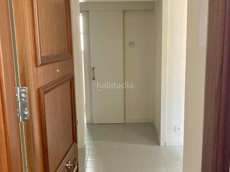 Foto c74961d1-df4a-4296-a4bb-7eac9b4b36f0. Pis a calle antic roca 23 a Eixample Sud-Migdia Girona