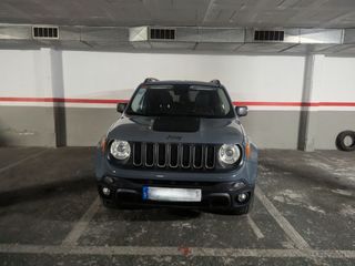 Location Parking voiture à Roure 17. Plaza de parking muy accesible en la roureda (viladecans)