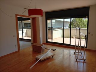 Affitto Appartamento in Alemanya 67. Alquiler piso centro sabadell