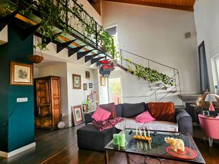 Chalet in Avenida de la cruz verde 12. Luz, amplitud y accesibilidad en un entorno natural privilegiado