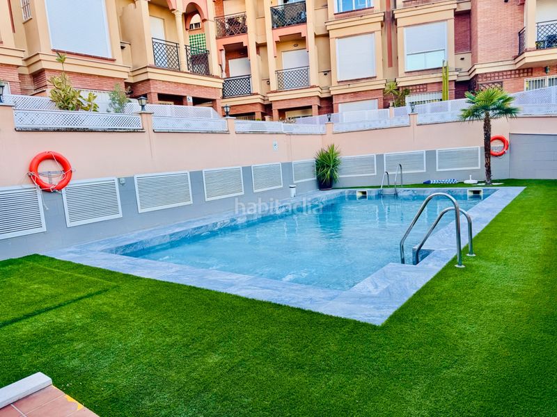 Foto cc427d13-eff0-4ade-8b17-364aee3143f9. Piso en estacion de tranvias 1 piso 2ª planta de 70 m² con espectacular terraza privada 60 m² y pérgola bioclimática junto al metro – garaje, trastero y piscina en Gabias (Las)