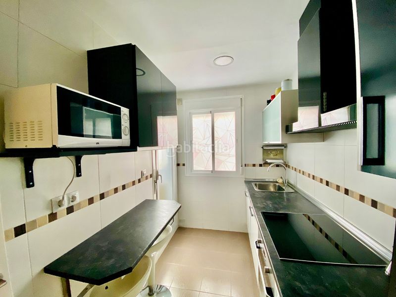 Foto d9ddc910-9724-4a71-b41e-eb6d0e49d80d. Piso en estacion de tranvias 1 piso 2ª planta de 70 m² con espectacular terraza privada 60 m² y pérgola bioclimática junto al metro – garaje, trastero y piscina en Gabias (Las)