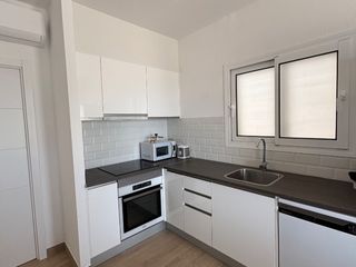 Apartament a Via de ronda 4. Apartamento 2hb con terraza y piscina comunitaria