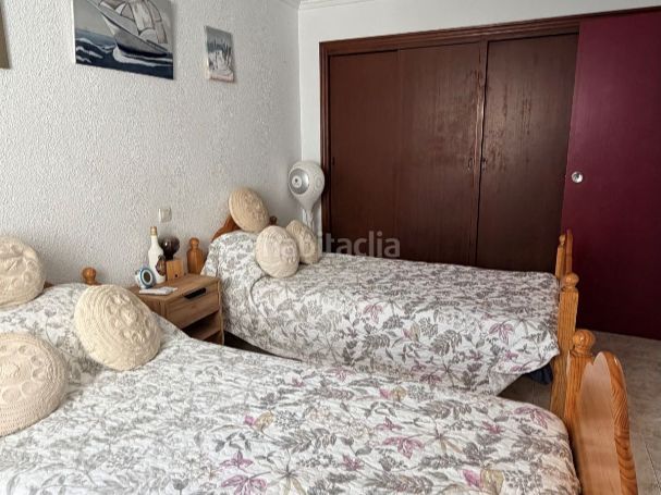 Foto 23fbbd30-a458-4ca5-8ef9-eb8552261aa7. Apartment in avda. doctor gregorio marañón 31 in Torrevieja