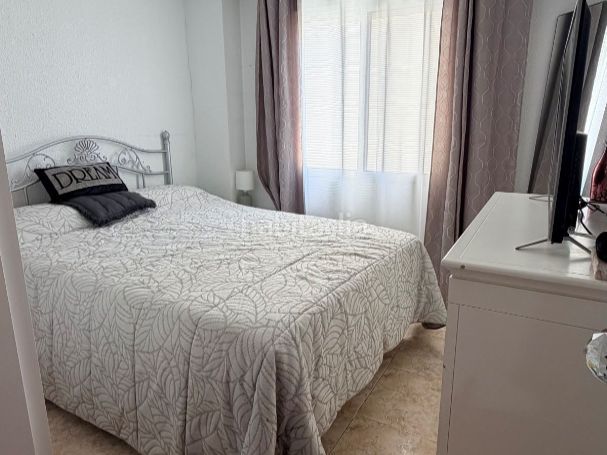 Foto 853121d3-70cb-4e90-a873-3fbf5894c527. Apartment in avda. doctor gregorio marañón 31 in Torrevieja