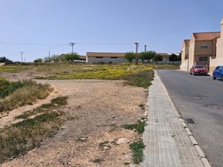Solar industrial a Managua 1. · venta de soltar terciario · gran oportunidad junto a la ucam
