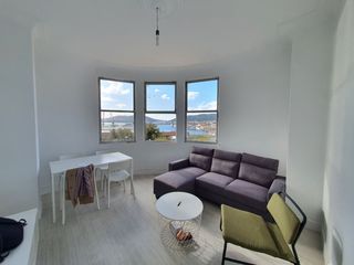 Flat in Mac mahon 1-2. Piso reformado de 3 habitaciones en esteiro