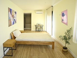 Lloguer Estudi a Carretera calera  136. Estudio nuevo en residencia de estudiantes – disponible 1 septie