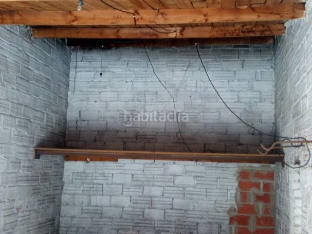 Foto 54e39939-d52e-4a5b-b937-81bac6ba7ce1. Aparcament cotxe a vendrell 27 a Manlleu