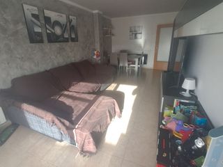 Pis a Cami de l'horta 12. Piso luminoso