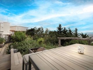 Lloguer Masia a Carrer de la pujada del puig rom 220. Maravillosa casa en roses