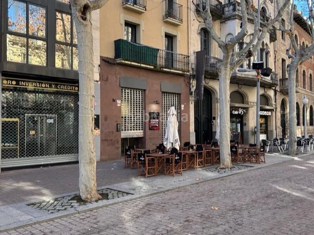 Foto f970254e-4ba8-4d6e-a1c6-c3968e5577a8. Transfer business premise in rambla general vives 6 in Igualada