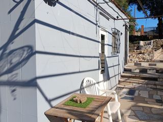 Residential Plot in Jardí 11. Espectacular terreno urbano + casita + mobil home 7x3