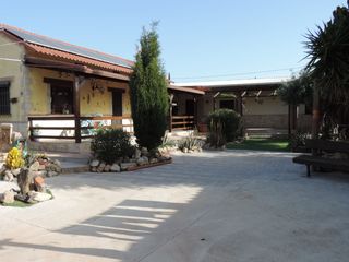 Chalet in Poligono cabecicos blancos 20. Casa rural estilo chalet en planta + buhardilla