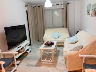 Lloguer Pis a Sector palmito 1. Primera línea de playa. dos terrazas, 3 habitaciones, 2 baños, s