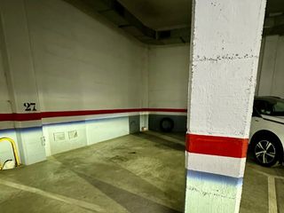 Miete Autoparkplatz in Zenón i biosca 2. Coche grande + moto