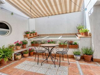 Pis a Mossen cinto verdaguer 36. Dúplex exclusiu al centre de vilanova del camí – només 2 veïns i