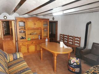 Casa a Plaza de la libertad 11. Gran oportunidad!! casa con muchas posibiliades en venta