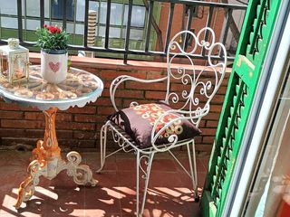 Alquiler Apartamento en Calle gran de la sagrera  160. Acogedor piso en la sagrera