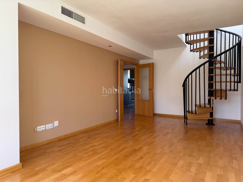 Foto 16ec861f-2dda-48e6-97fc-da407030a59a. Penthouse in carrer de jaume villanueva 10 in Estadi Balear Palma de Mallorca