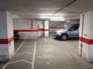 Autoparkplatz in Paseo de la zona franca 150. Venta parking zona franca