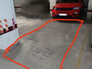 Aparcament cotxe a Carrer de joaquim monmany 10. Oportunidad parking doble
