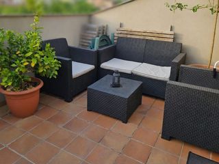 Duplex à Ronda de ponent 226. **luminoso ático dúplex con terraza y parking en zona esportiva