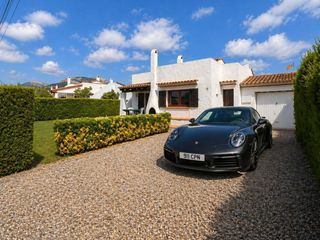 Chalet à Solsonès  4. Chalet en  l’estartit con licencia de alquiler turístico