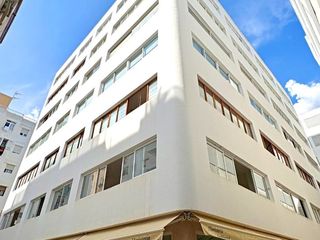 Location Bureau à Avda. isidoro macabich 13. Oficina con 5 despachos  en la ciudad de ibiza