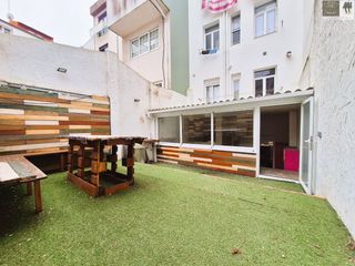 Piso en Atocha alta 26. Bajo vivienda con terraza en el centro de a coruña