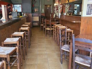 Transfer Business premise in Sant quintí 45. Frankfurt/hamburgueseria en traspaso