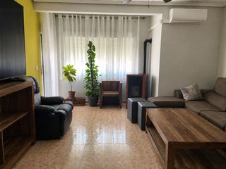 Etagenwohnung in Calle de san roque 11. Piso en perfecto estado y muy buena ubicación.
