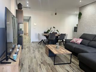 Erdgeschoss in Adelfes 27-1. Renovado recientemente, terraza .perfecta para disfrutar de ella