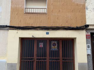 Doppelhaus in Plaza dos de mayo 16. Se vende casa en el centro de vila-real