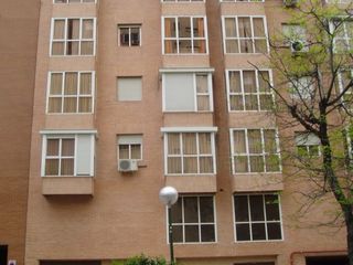 Miete Appartement in Allmansa 91. Apartamento tranquilo y luminoso.