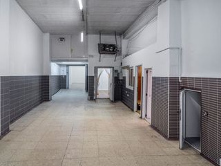 Business premise in Lopez mora  23. No deje pasar esta oportunidad de adquirir un local dispuesto co